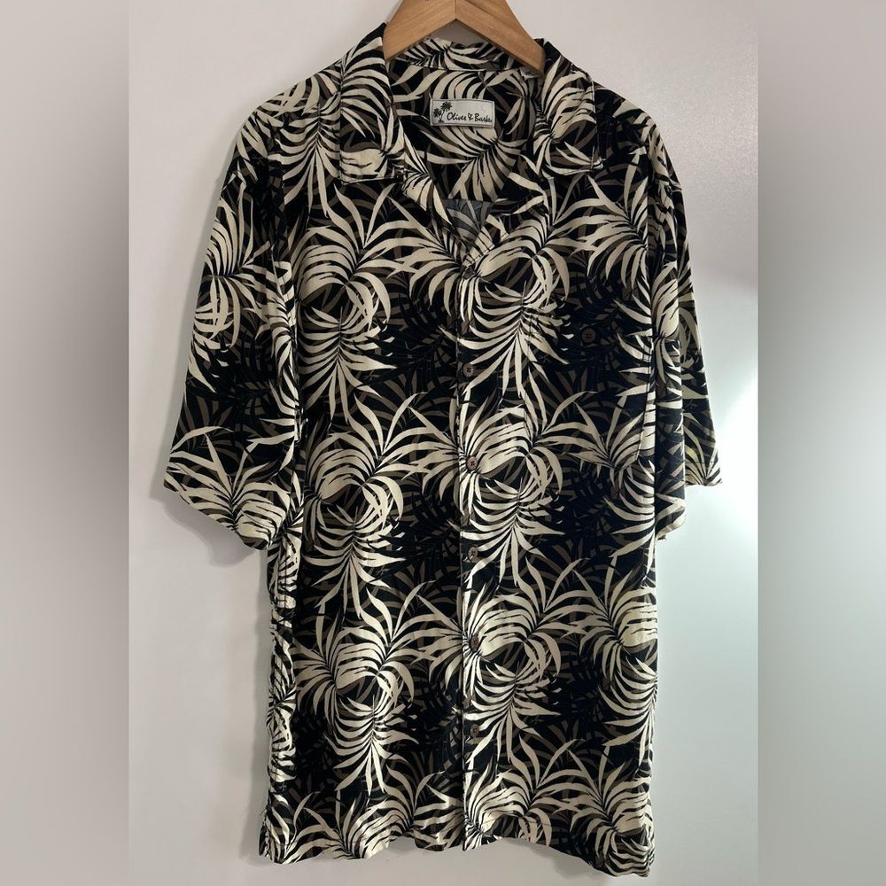 Olives Burber men Casual Black and White Button Down Shirt with Tropical print.